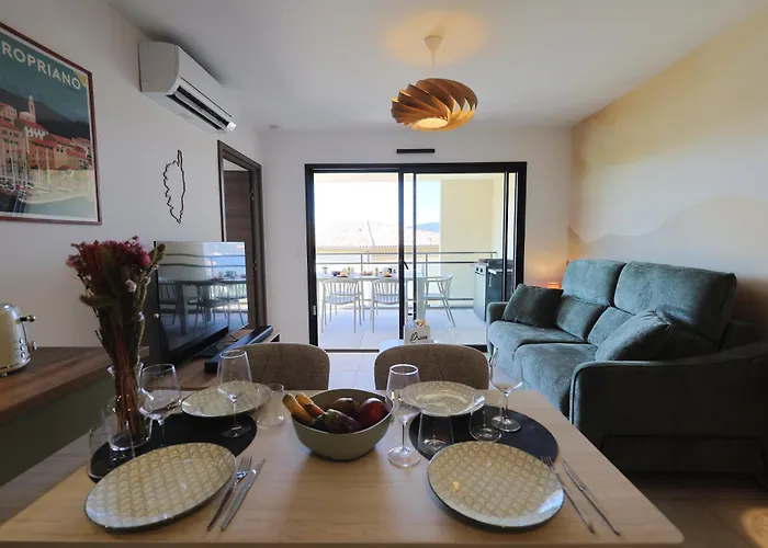 Appartement L'accalmie - T2 De Charme à 5min à Pied De La Propriano (Corsica)